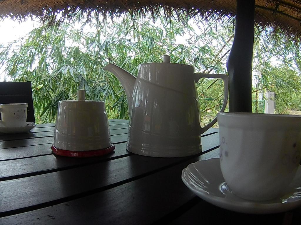 Chillenjoy Cabanas & Restaurant Tangalle Eksteriør bilde