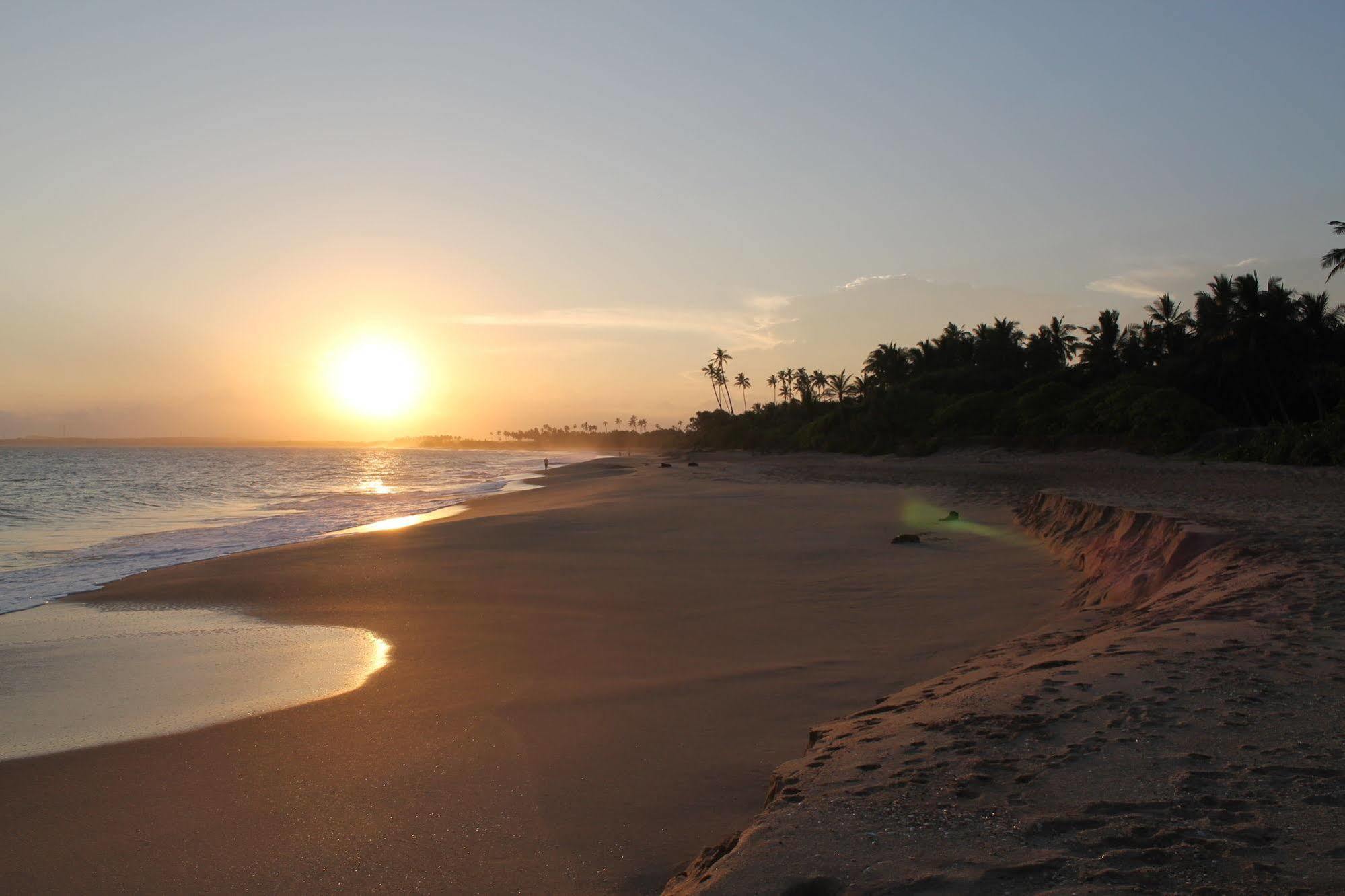 Chillenjoy Cabanas & Restaurant Tangalle Eksteriør bilde