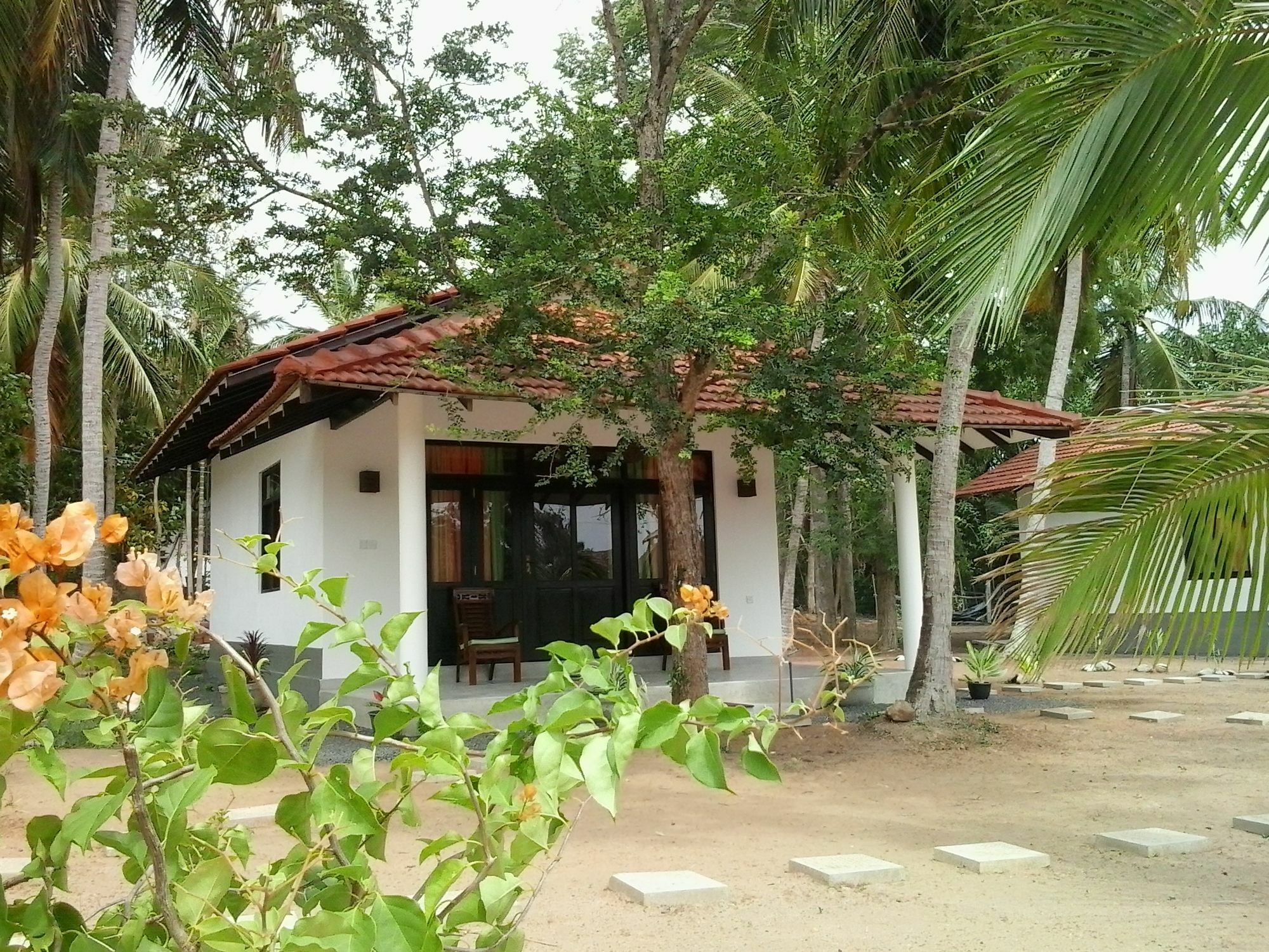 Chillenjoy Cabanas & Restaurant Tangalle Eksteriør bilde