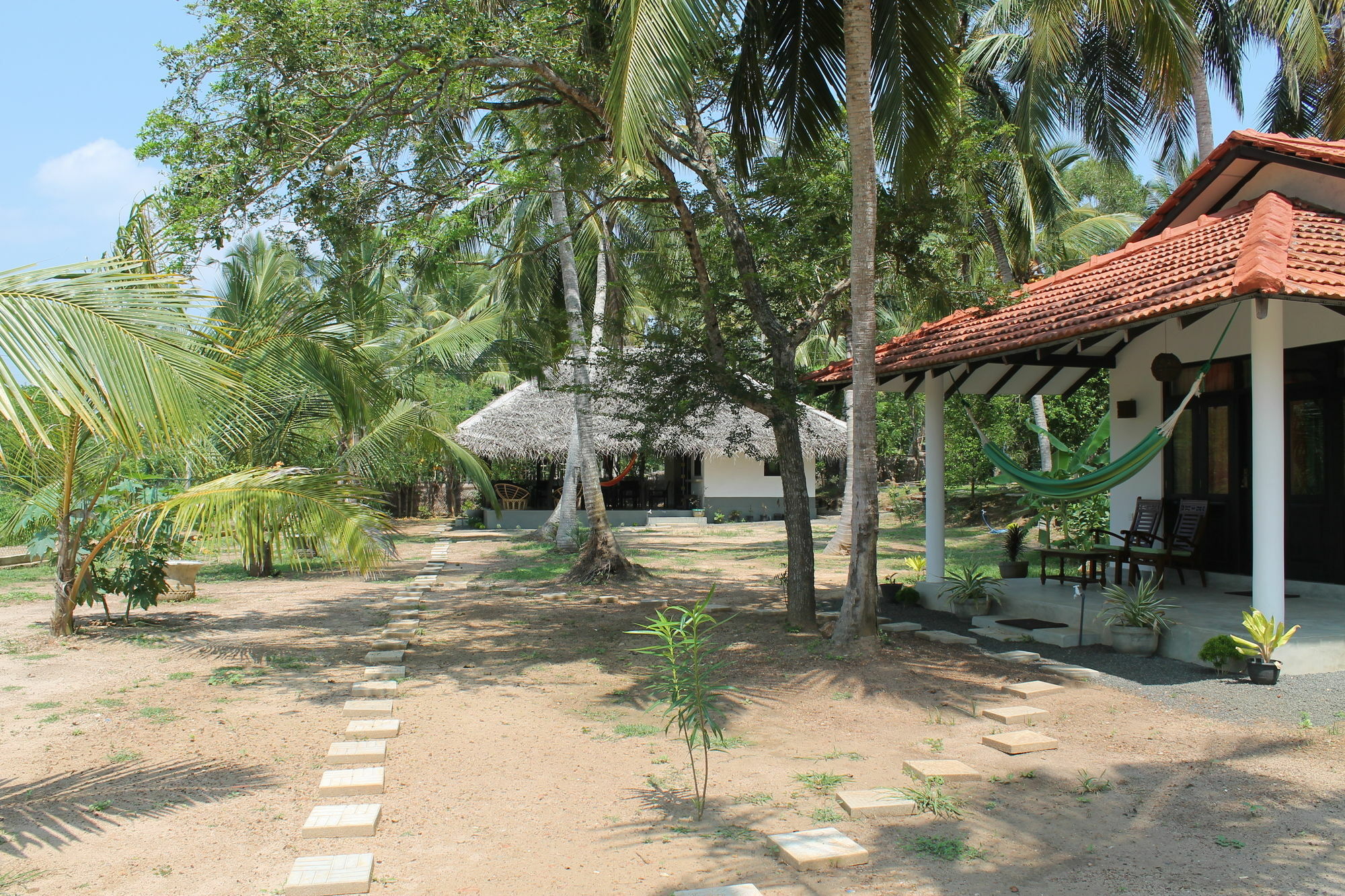 Chillenjoy Cabanas & Restaurant Tangalle Eksteriør bilde